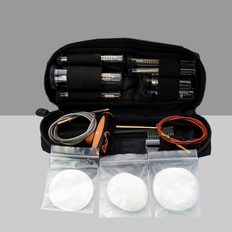 Molle System Gun Cleaning Kit kivääreille .177cal. ja .223cal. 2 joustavalla kaapelilla