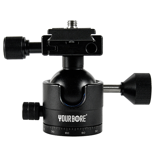 Kaksileukainen suljetun asekiinnittimen ampumajalustan kiinnike Arca Swiss -ohjainkiskon ruuvinrei'illä, jalustan pallopään kannake